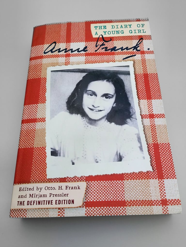 image for Anne Frank – The Diary Of A Young Girl (Complete 1995 Edition, 2002 Printing) – Very Good Condition