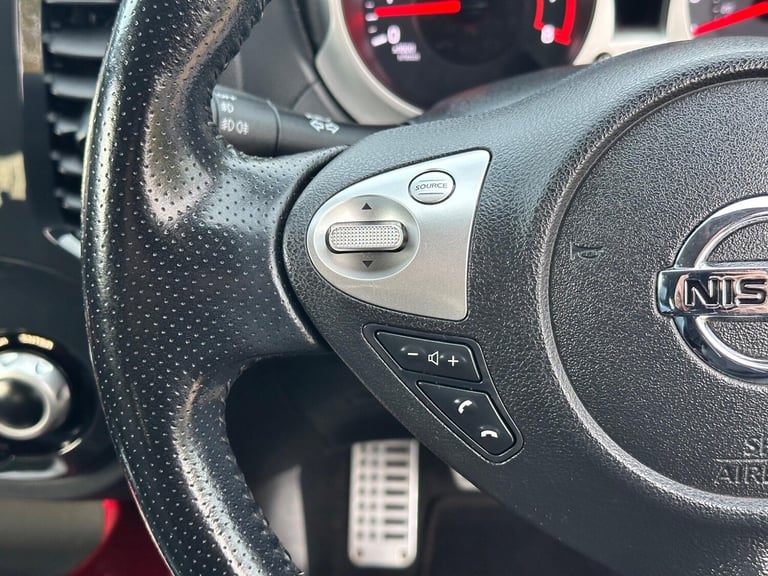 2012 Nissan Juke 1.6 DiG-T Tekna 5dr HATCHBACK PETROL Manual