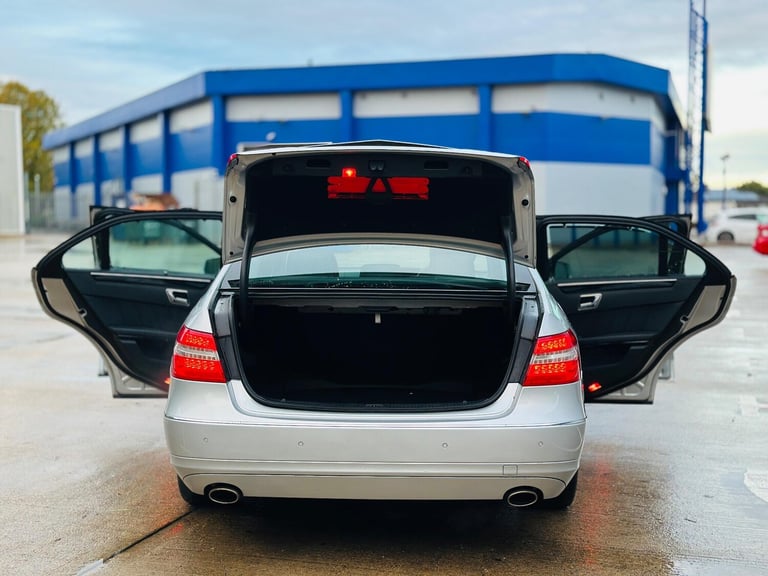 2015 Mercedes-Benz E Class 3.5 E350 Avantgarde G-Tronic 4dr Petrol Automatic