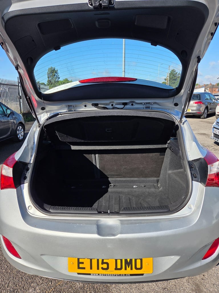 2015 Hyundai i30 1.4 Classic Euro 5 5dr HATCHBACK Petrol Manual