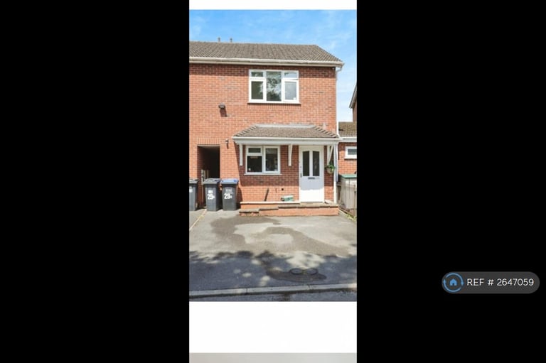 2 bedroom house in Edmondscote Road, Leamington Spa, CV32 (2 bed) (#2647059)