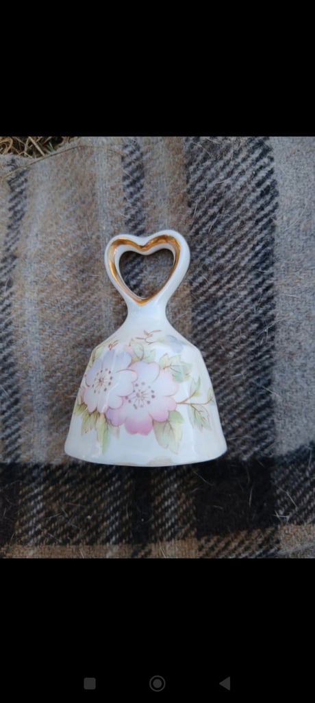 Vintage mary Jane fine china England heart bell