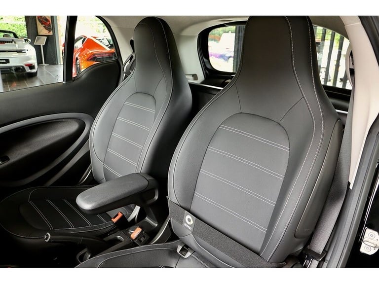 2023 smart fortwo 17.6kWh Prime Exclusive Coupe 2dr Electric Auto (22kW Charger) (82 ps) Coupe El...