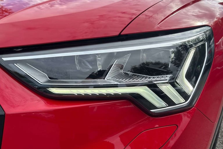 2019 Audi Q3 40 TFSI Quattro Vorsprung 5dr S Tronic SUV Petrol Automatic