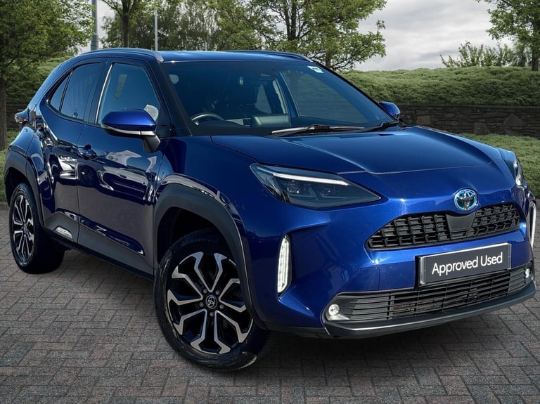 image for 2022 Toyota Yaris 1.5 Hybrid Design 5dr CVT Estate Hybrid Automatic