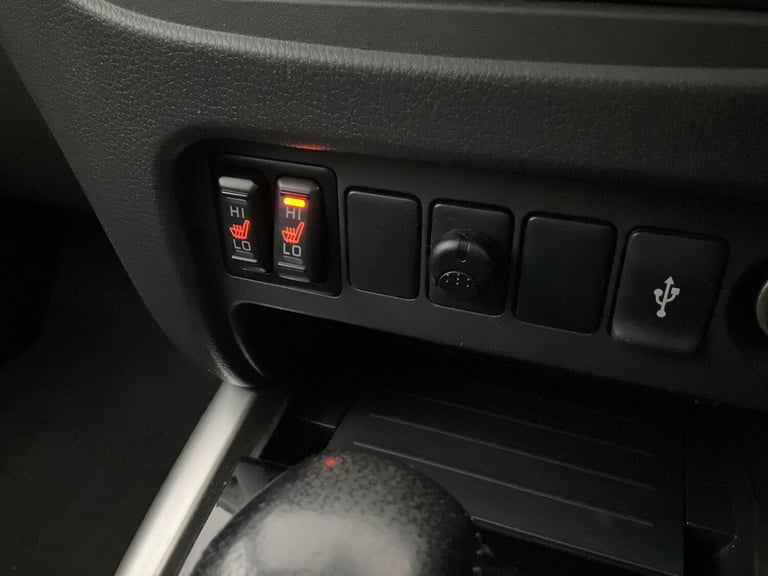 2017 Fiat Fullback 2.4 180hp LX Double Cab Pick Up Auto PICK UP DIESEL Automatic