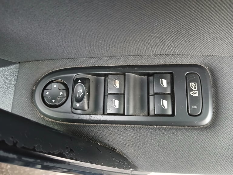 2011 Peugeot 508 2.0 HDi 163 Allure 5dr ESTATE Diesel Manual