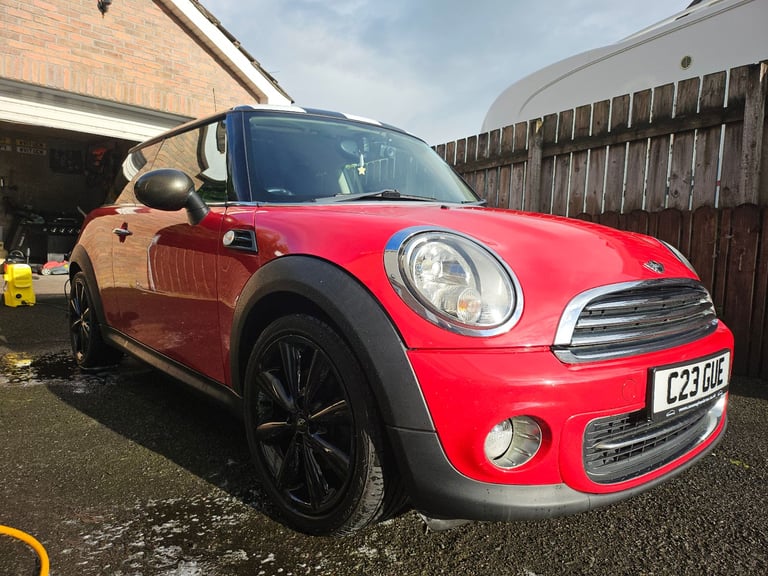 image for Mini, HATCHBACK, Hatchback, 2011, Semi-Auto, 1598 (cc), 3 doors