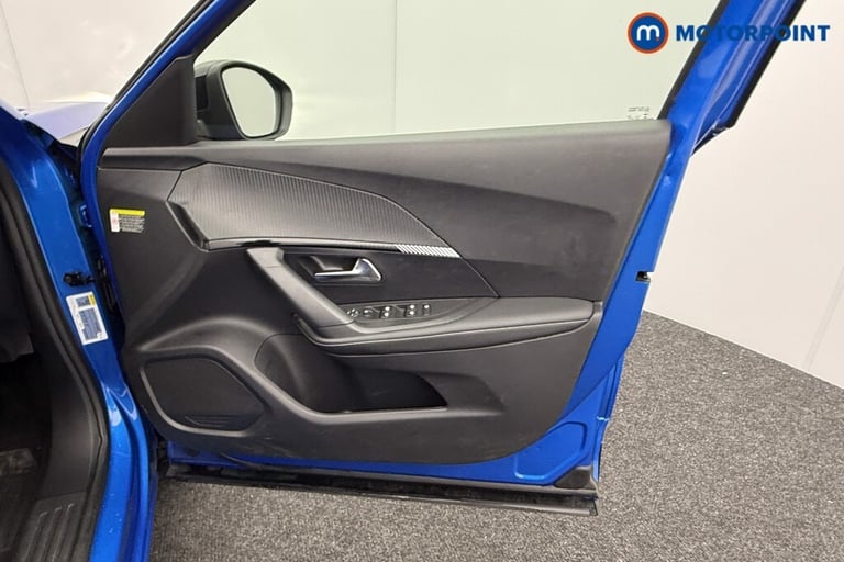 2024 Peugeot 2008 100kW Allure 50kWh 5dr Auto SUV Electric Automatic