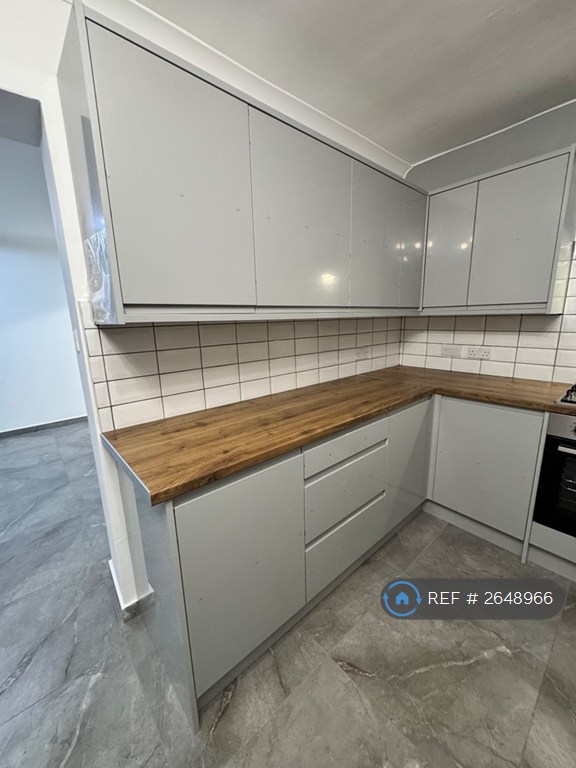 4 bedroom house in Bouvier Road, Enfield, EN3 (4 bed) (#2648966)