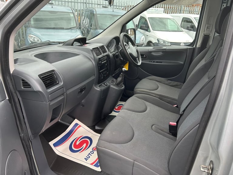 2015 Peugeot Expert Tepee 2.0 HDi L1 130 Comfort 5dr [9 Seats] MPV Diesel Manual