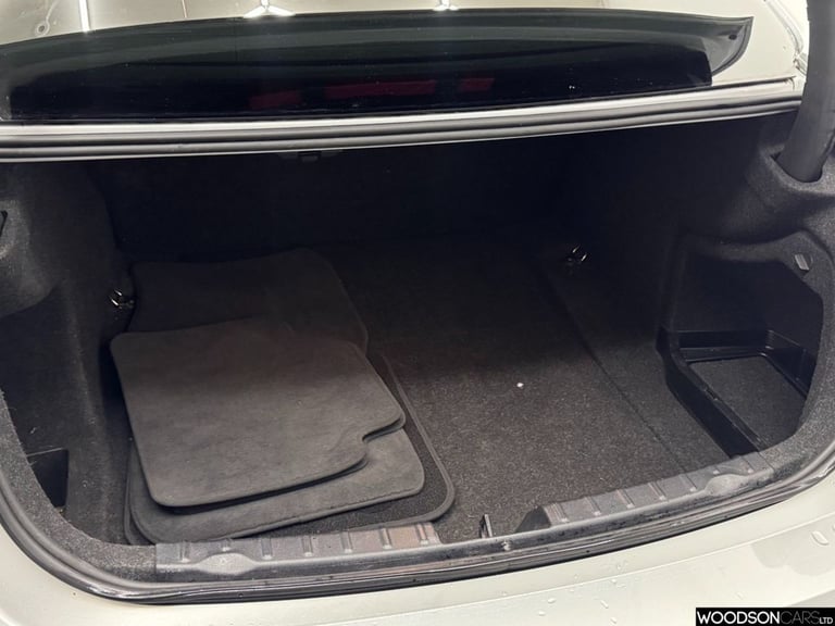 2016 BMW 3 Series 2.0 320i Luxury Saloon 4dr Petrol Auto xDrive Euro 6 (s/s) (184 ps) Saloon Petr...