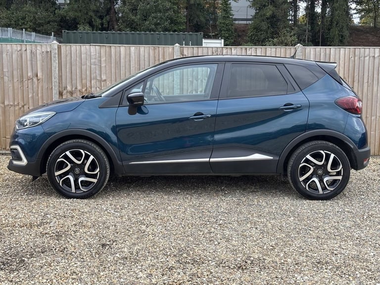 2025 Renault Captur 1.0 TCe techno SUV 5dr Petrol Manual Euro 6 (s/s) (90 ps) HATCHBACK Petrol Ma...