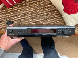 Sony FM stereo/FM-AM TUNER ST SE520