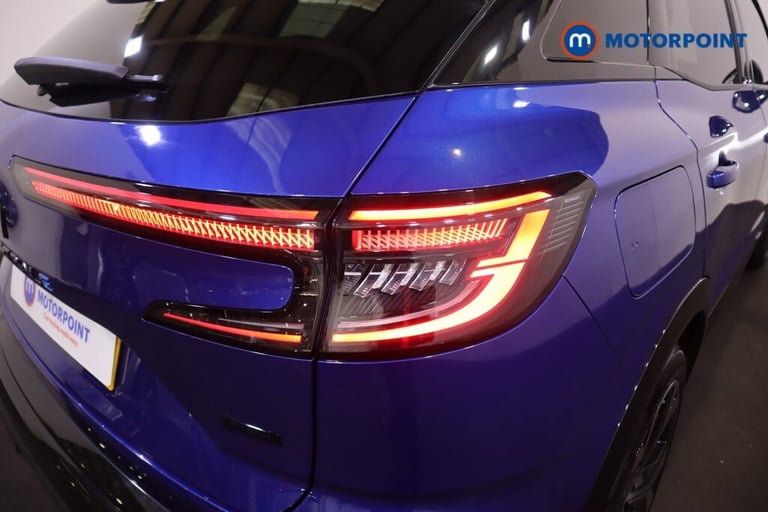 2023 Renault Austral E-Tech FHEV Iconic Esprit Alpine 5dr Auto 4C SUV Hybrid Automatic