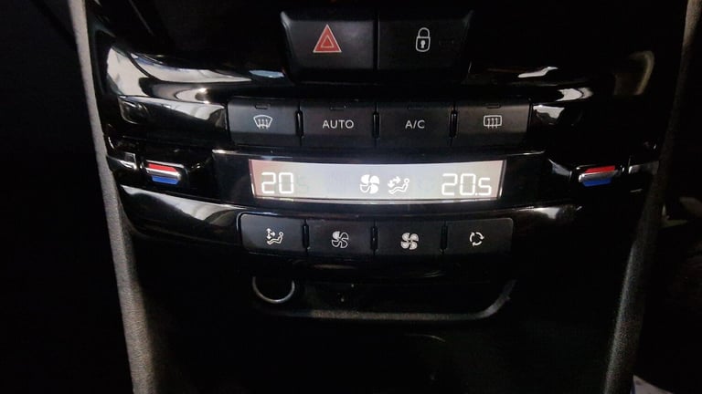 2017 Peugeot 2008 1.2 PureTech Allure Euro 6 5dr HATCHBACK Petrol Manual