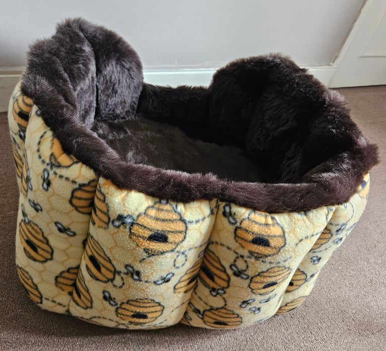 Bespoke Dog bed