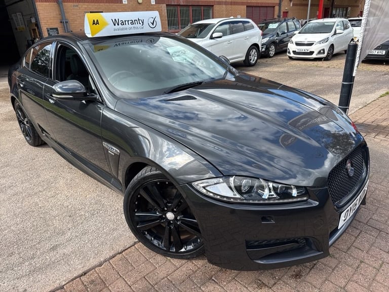 image for 2015 Jaguar XF 2.2d R-Sport Black Saloon 4dr Diesel Auto Euro 5 (s/s) (200 ps) Saloon Diesel Auto...