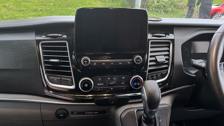 2022 Ford Tourneo Custom Transit Custom Tourneo L2 Diesel Fwd 2.0 EcoBlue 130ps L/R 8 Seater Tita...
