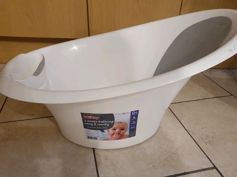 Used bathtub for Sale | Baby Baths | Gumtree