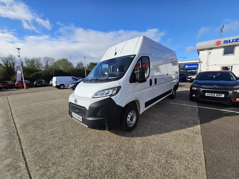 2024 Toyota PROACE MAX 2.2D 140 Icon H3 Van High Volume/High Roof Van Diesel Manual