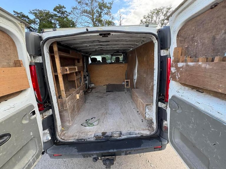 2010 Vauxhall Vivaro Vivaro  2900 CDTI LWB Panel Van DIESEL Manual