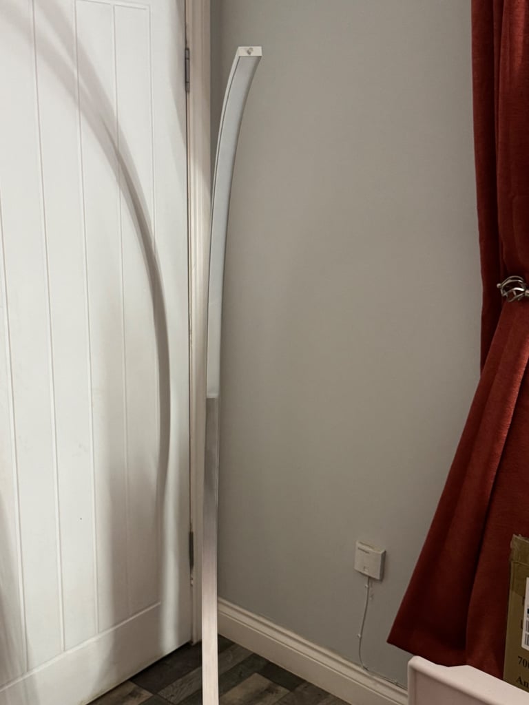 image for Curved LED Floor Lamp Good Condition