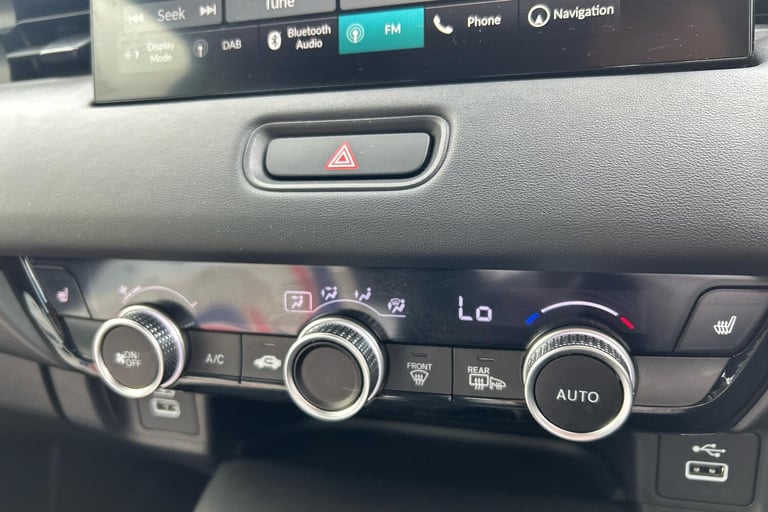  Honda Hr V 1.5 H I Mmd Elegance Suv 5dr Petrol Hybrid CVT Euro 6 s/s 131 Ps