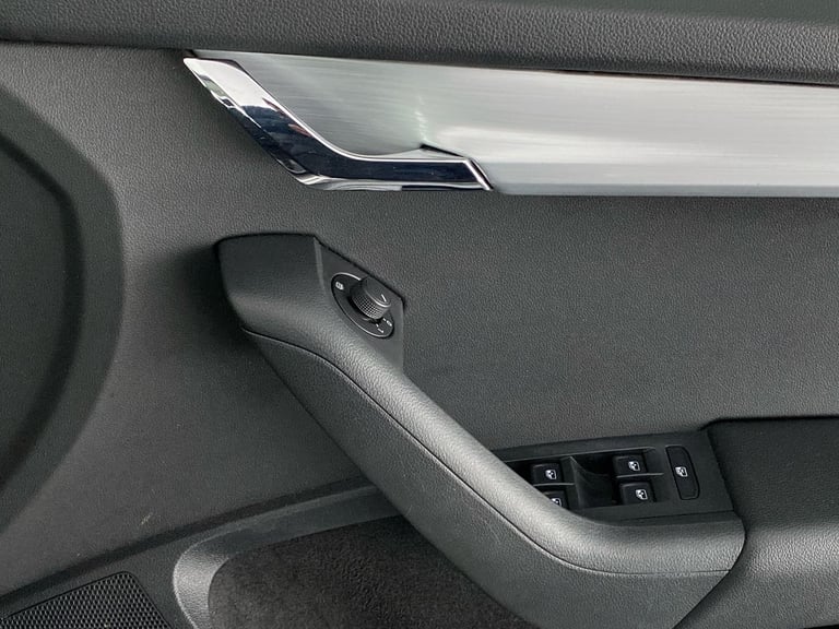 2019 Skoda Octavia 1.6 TDI SE Technology 5dr Estate DIESEL Manual