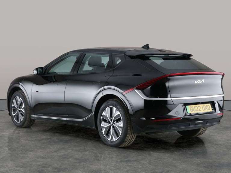 2022 Kia EV6 77.4kWh Air Hatchback 5dr Electric Auto (225 bhp) - HEATED STEERING - LANE  Hatchbac...