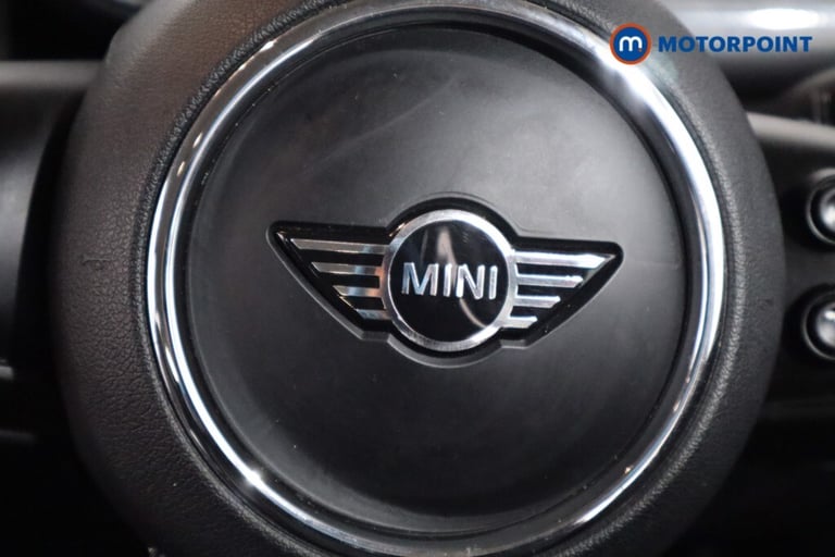 2018 MINI Hatch 1.5 Cooper II 5dr [Chili-Nav-Plus Pack] Hatchback Petrol Manual