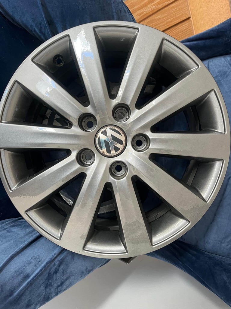 VW Alloy Wheels