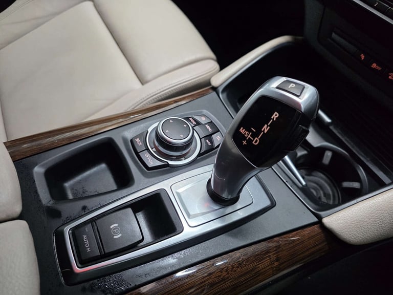 2009 BMW X6 3.0 35d SUV 5dr Diesel Steptronic xDrive Euro 4 (286 ps) SUV Diesel Automatic