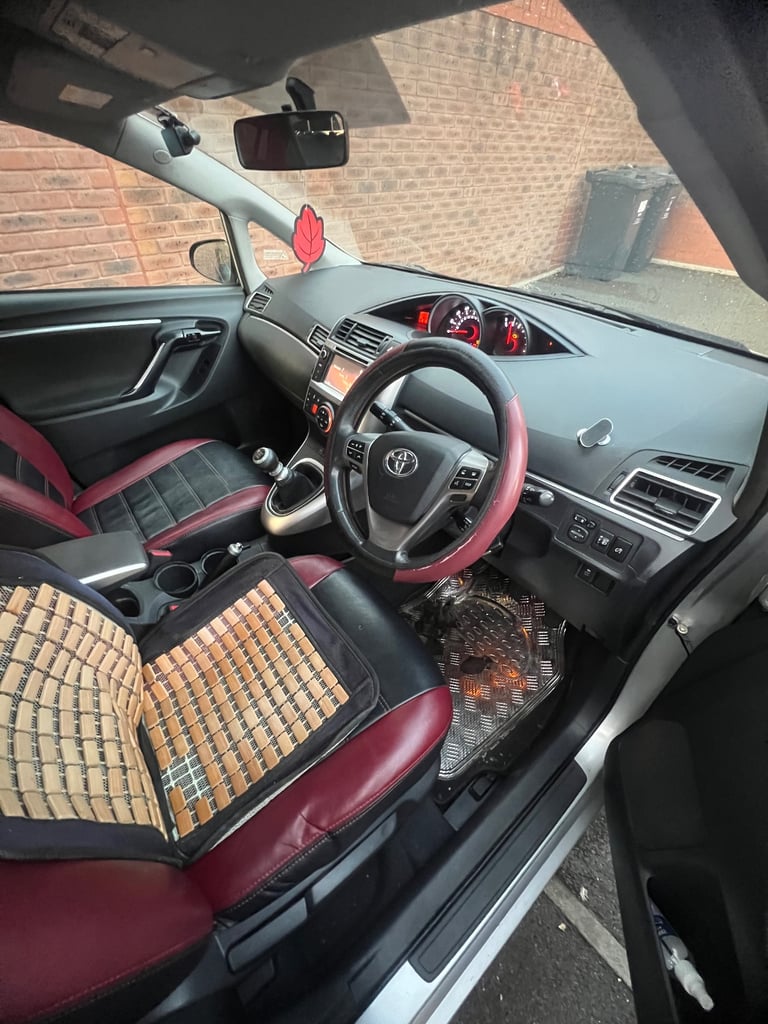 Toyota, VERSO, MPV, 2014, Manual, 1598 (cc), 5 doors