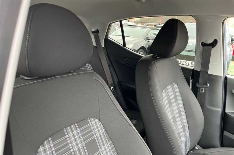 2025 Hyundai i10 1.2 Premium Hatchback 5dr Petrol Auto Euro 6 (s/s) (79 ps) Hatchback Petrol Auto...
