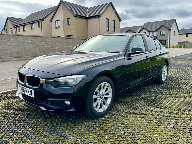 2016 BMW 318i SE Black Saloon Manual LCI ULEZ MOTd
