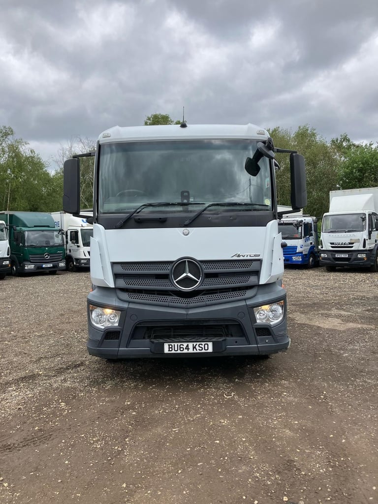 Mercedes-Benz ANTOS [Phone number removed]26 ton flatbed truck 6x2 EURO 6 auto
