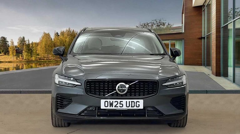 2025 Volvo V60 2.0 T8 [455] PHEV Ultra Dark 5dr AWD Auto ESTATE PETROL/ELECTRIC Automatic