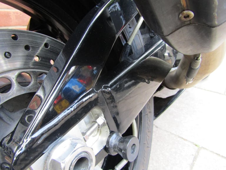 Yamaha YZF R1 1999 MODEL WITH ULEZ CERTIFICATE , SPECIAL PAINT JOB..LOOK ! 