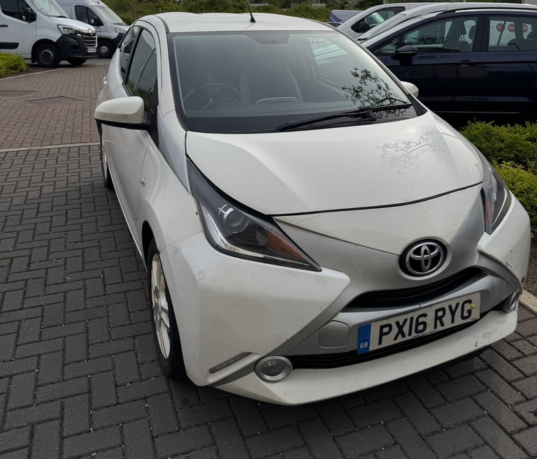 Toyota, AYGO, Hatchback, 2016, Semi-Auto, 998 (cc), 5 doors | in ...