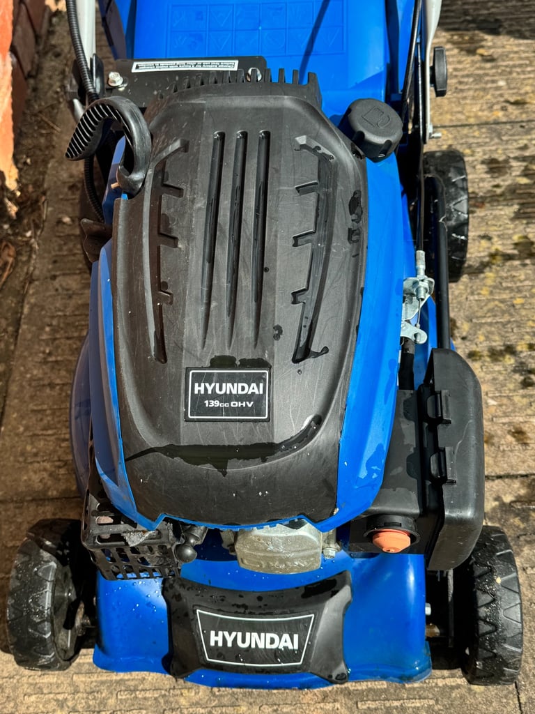 Lawn Mower Hyundai petrol 