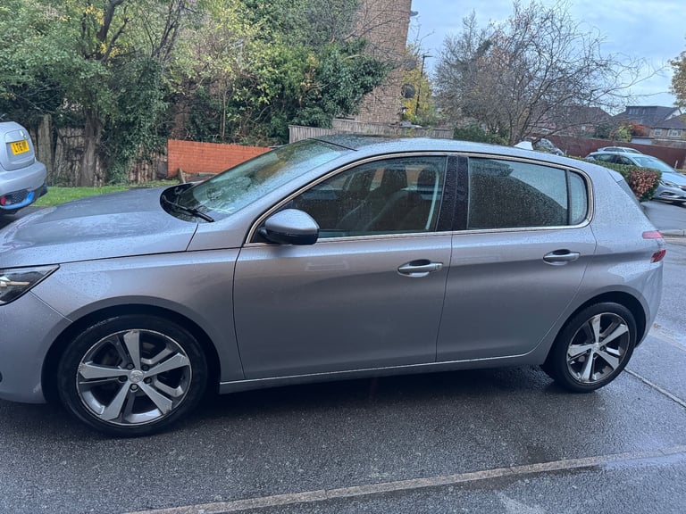 Peugeot, 308, Hatchback, 2018, Manual, 1199 (cc), 5 doors