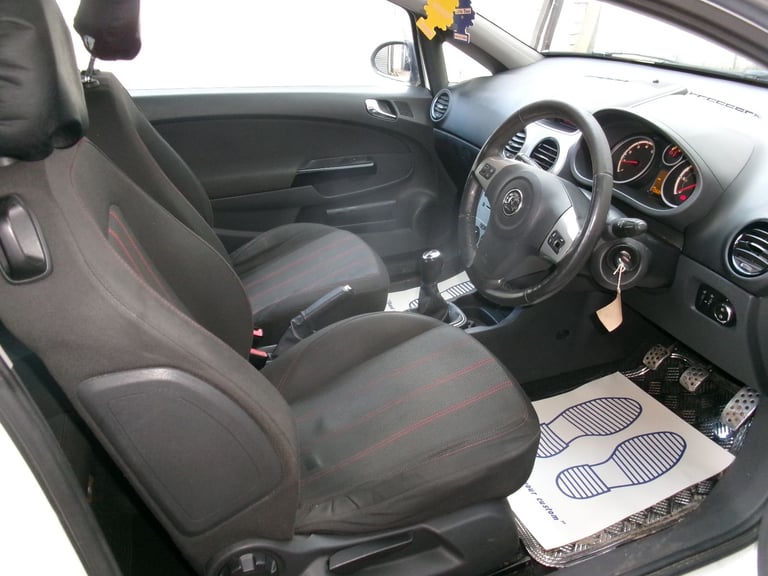 Vauxhall Corsa 1.4i 16v SRi 3dr (a/c) 2010 (10 reg) Manual, Petrol, cheap to run