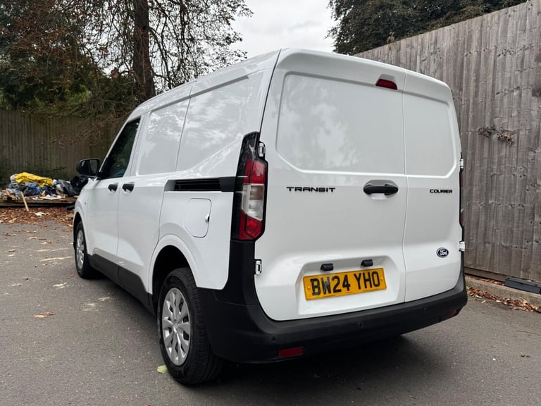 2024 Ford Transit Courier 1.5 EcoBlue Trend Van PANEL VAN DIESEL Manual