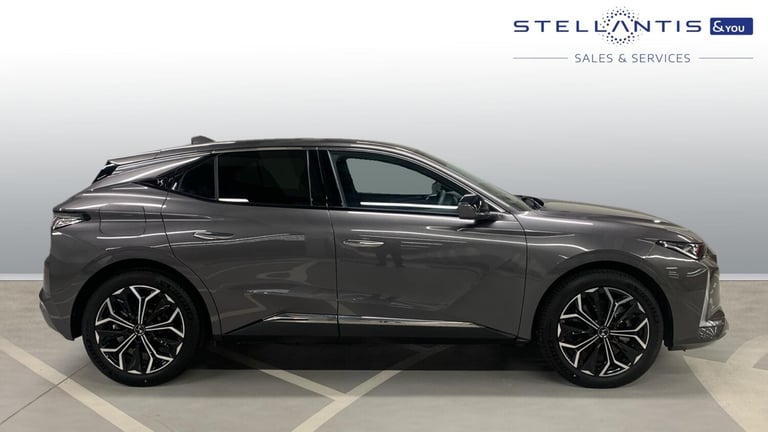 2025 DS Automobiles DS 4 1.6 E-TENSE 12.4kWh Rivoli Hatchback 5dr Petrol Plug-in Hybrid EAT8 Euro...