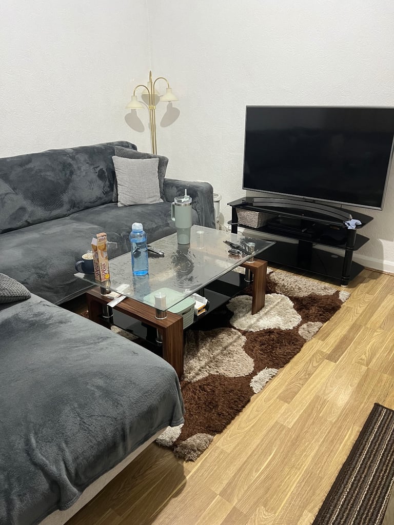 Room to rent 