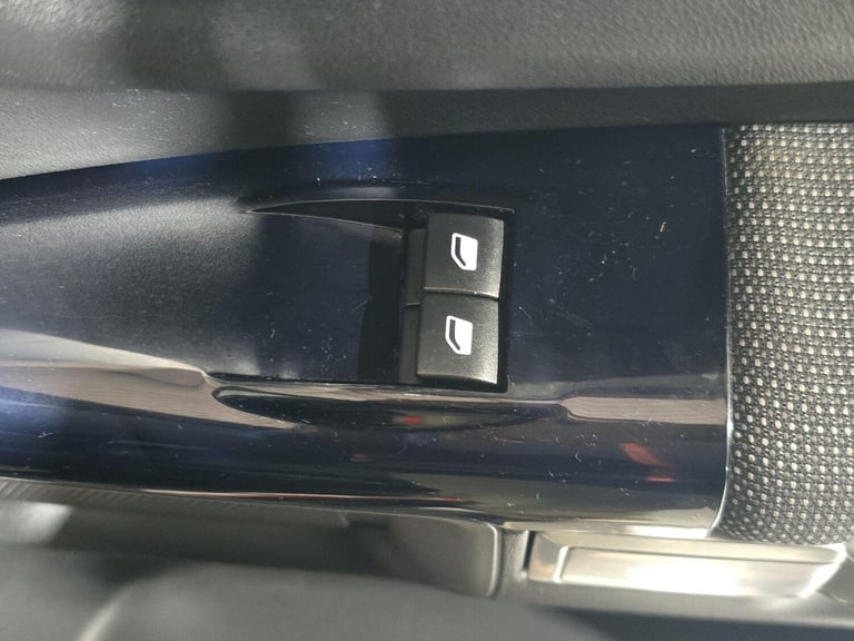 2015 Citroen C4 Cactus 1.2 PureTech Flair ETG5 Euro 6 (s/s) 5dr HATCHBACK Petrol Automatic