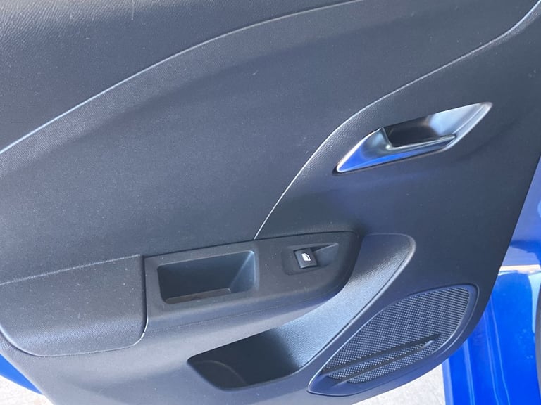 2024 Vauxhall Corsa 100kW Design 50kWh 5dr Auto Hatchback Electric Automatic