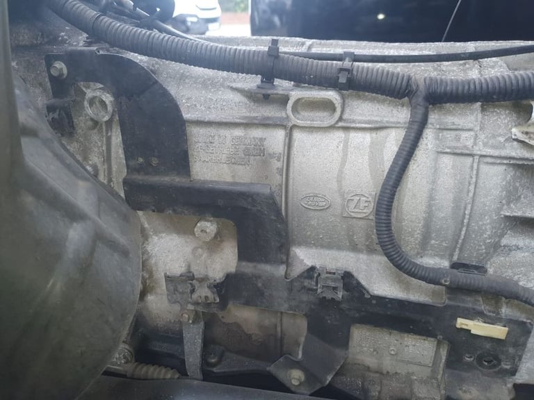 Land Rover Discovery 4 3.0 SDV6 Automatic Gearbox 2014