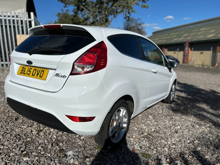 2015 Ford Fiesta 1.25 82 Zetec 3dr HATCHBACK Petrol Manual
